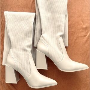 ALDO - WORN ONCE 
Uber stylish over-the-knee stretchy boots
.